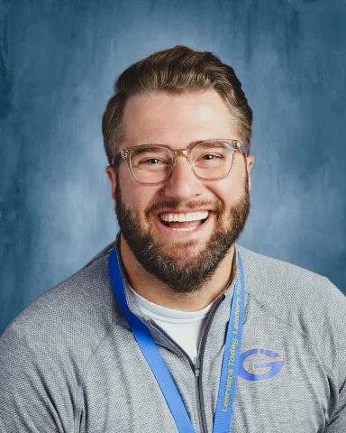 Tyler Thompson headshot 